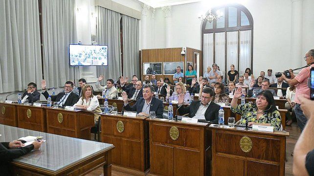 Senadores justicialistas impulsan una reducción de la factura de energía eléctrica para las universidades públicas de Entre Ríos&nbsp;