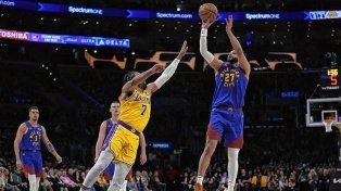 Denver quedó 3-0 arriba sobre los Lakers, en los cuartos de final de la NBA.