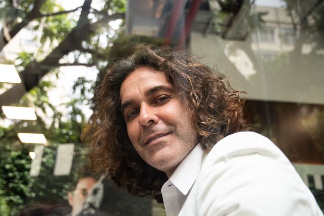El vicio de pegarle al carilindo