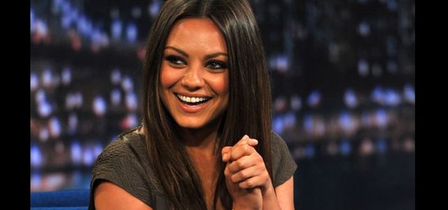 El acosador de Mila Kunis escapó de hospital psiquiátrico