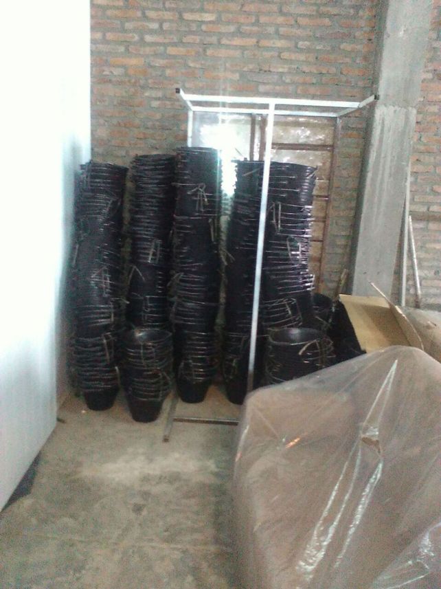 Autos, motos y tractores, algunos de los elementos secuestrados en la causa Dimare SRL