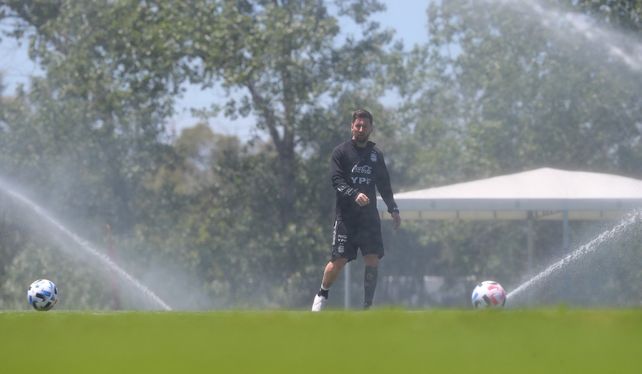 Regresa. Lionel Messi