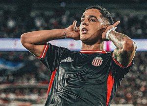 Denuncia por violencia de género al futbolista de Barracas Central Gonzalo Morales