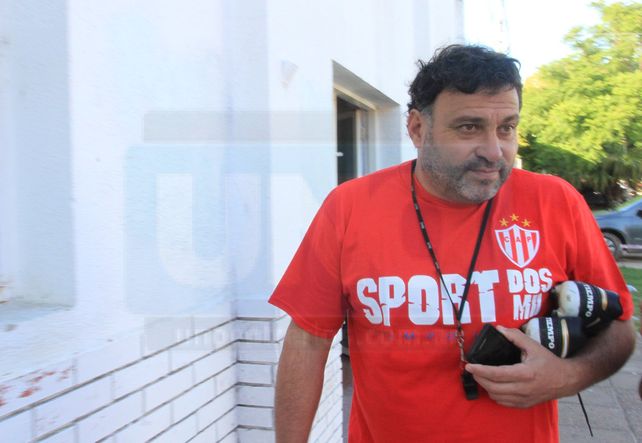 De vuelta al Mutio. El DT santafesino regresa al Decano para tratar de mejorar la campaña que hasta ahora lleva el equipo en el Federal A.