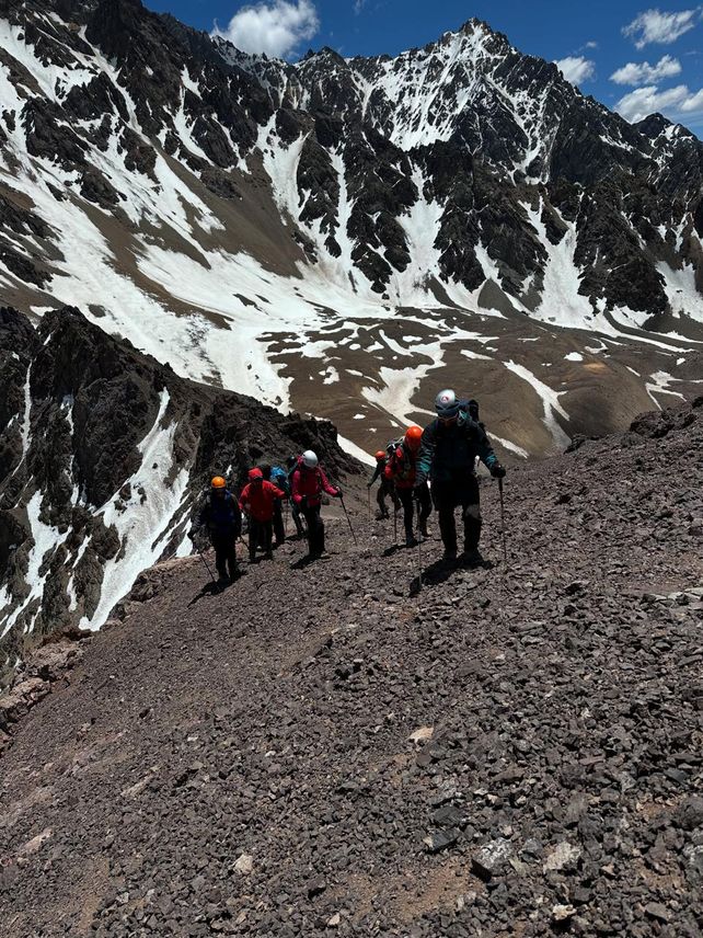 Escalada. Uno de los cursos de montañismo de la escuela Gram.