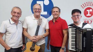Los Musiqueros Entrerrianos tocaron en vivo en radio La Red Paraná