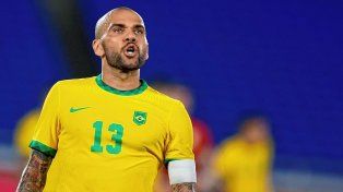 El padre de Neymar negó pagar fianza a Dani Alves: Se acabó