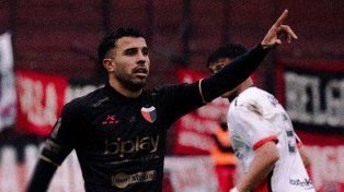 Colón respondió con fútbol, goles y carácter cuando más lo necesitaba