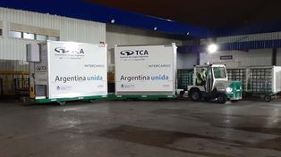Argentina seguirá aplicando las vacunas de AstraZeneca pese a suspensiones en Europa