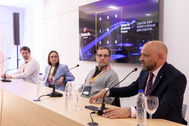 Santa Fe amplía servicios logísticos para afianzar el comercio local e internacional desde la Región Centro