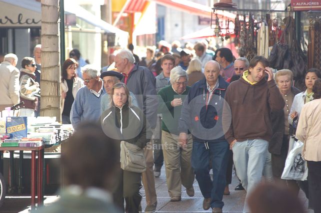 Siempre resplandeciente, el centro es una invitación a todos los barrios