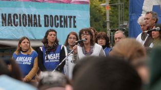 Coronavirus: Ctera pidió una reunión con Ginés para garantizar la vacunación a los docentes