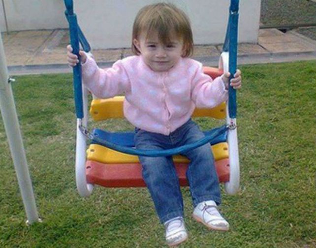 La pequeña de un año y medio apareció a cinco cuadras de su casa.