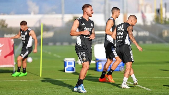 La Selección Argentina se prepara para el partido de este viernes.