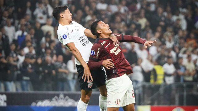 Corinthians fue superior a Universitario