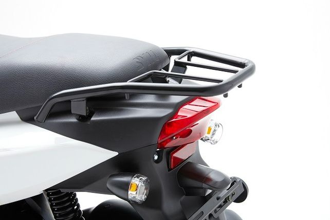 SYM lanzó este scooter con un asiento amplio y ergonómico.