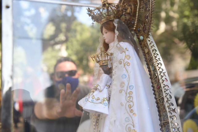 La celebración del Día de la Virgen también se realizó con las medidas preventivas a las que obliga la pandemia.