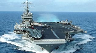 El portaaviones USS George Washington llegará a la Argentina desde Brasil.