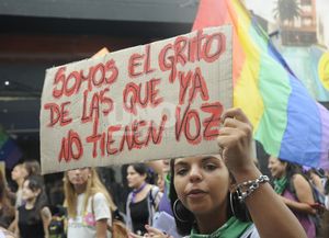 45 mujeres por día dejan registro que son víctimas