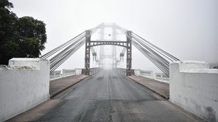 Las postales de Santa Fe bajo la niebla del domingo