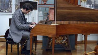 Interpretan obras in&eacute;ditas que Mozart compuso cuando era ni&ntilde;o