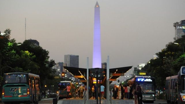 Gobernadores de distintos colores partidarios apoyan la quita de los millonarios subsidios al transporte porteño