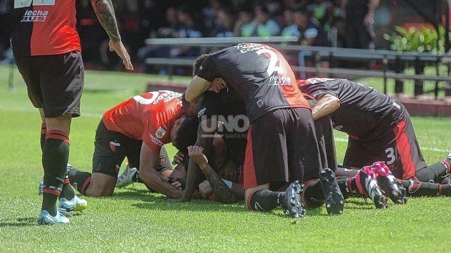El minuto a minuto de Colón ante Atlético Tucumán