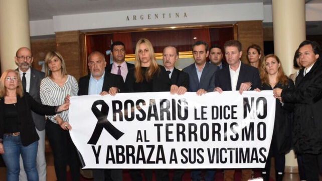 Los concejales homenajearon a las víctimas.
