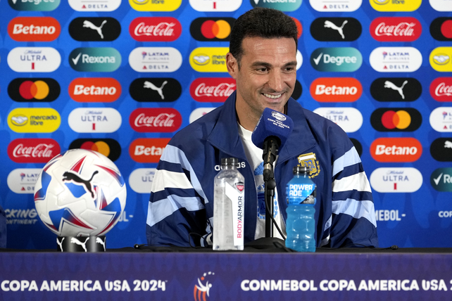A Lionel Scaloni le faltan 36 partidos para ser el DT con más partidos en la selección.