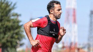 Lucas Gamba, con muchas posibilidades de volver frente a Lanús