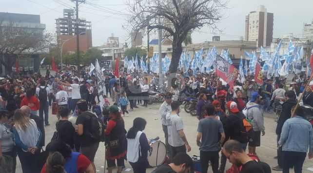 Gremios y organizaciones sociales  marcharon en la ciudad