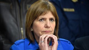 Además del Twitter de Bullrich, hackearon 30 correos electrónicos del Ministerio de Seguridad