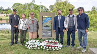El submarinista de Concordia fue conmemorado este martes en un acto en la costanera.