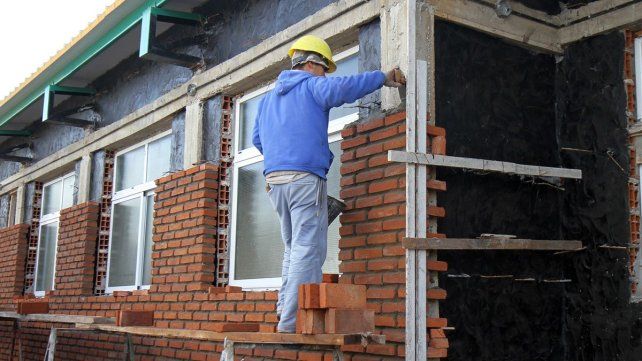 Empresario Iván Szczech habló de la profuda crisis financiera y legal que atraviesa el sector de la construcción por la suspensión de la obra pública