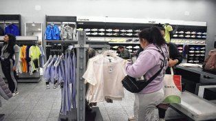 Comercio santafesino: cayeron las ventas físicas en julio pero el 60% ya vende a través de canales digitales