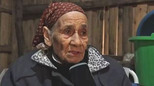 Catalina Peña, abuela de Loan en cuya casa se hizo el famoso almuerzo donde fue fotografiado el niño.