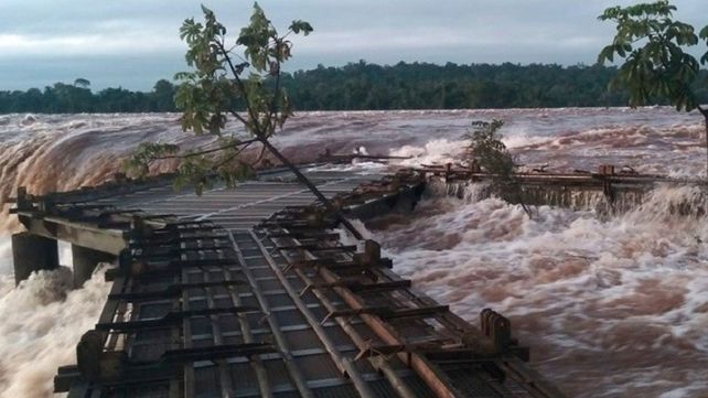 El domingo pasado el caudal del río Iguazú alcanzó los 13.800 metros cúbicos.