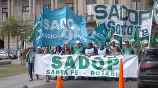 Los docentes privados de Santa Fe definen el viernes si van al paro