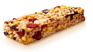 Prohibieron barritas de cereal, sopas deshidratadas y al menos 15 productos alimenticios más