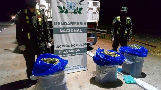 Secuestran casi 70 kilos de hojas de coca en la ruta 14
