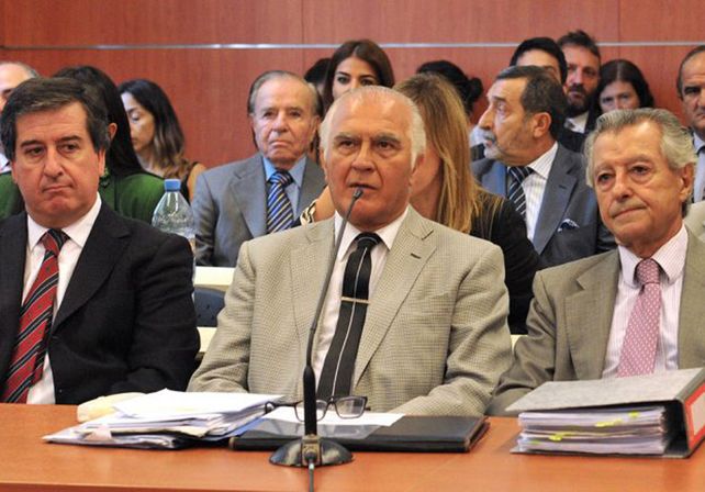 “Somos inocentes”. Menem y los exfuncionarios negaron haber cometido actos de corrupción.