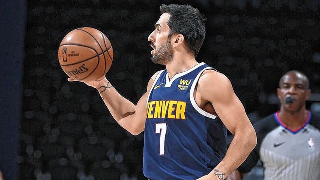 Facundo Campazzo llegó desde banco para la victoria de los Nuggets sobre Dallas. 