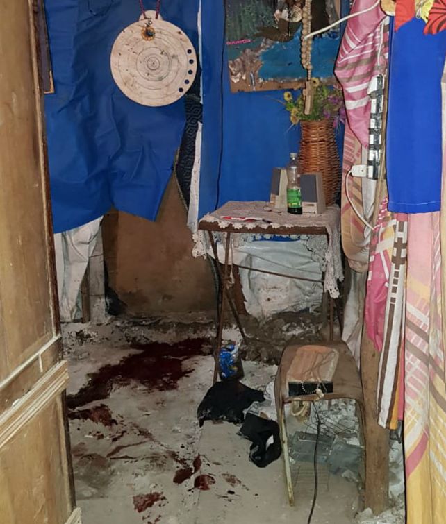El interior de la casilla donde ocurrió la masacre.&nbsp;