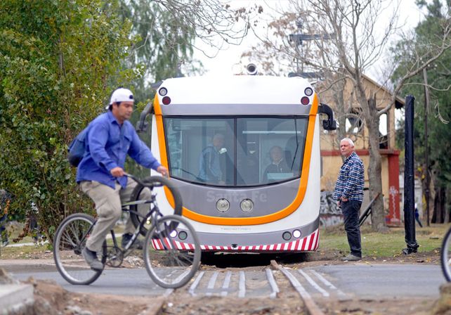 El Tren Urbano aprobó el examen y funcionó sin problemas en las vías