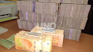 Incautan 2.153.000 mil pesos de origen incierto en un control policial de tránsito
