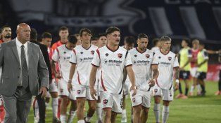 Newells no tuvo un buen estreno en Córdoba ante Talleres.