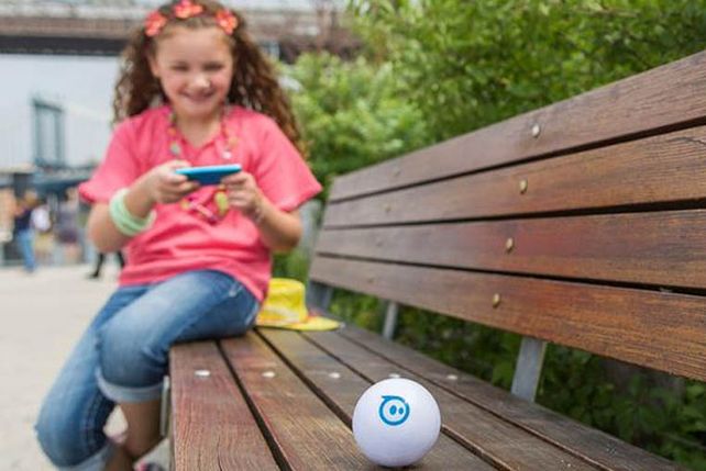 La nueva generación de juguetes tecnológicos busca ir más allá de la pantalla