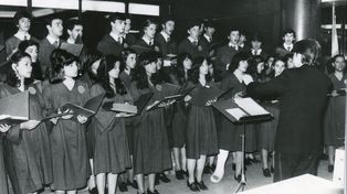 Grupo Juvenil del Estable en el Jockey Club, el 25 de septiembre de1980, dirigido por Cristián Hernàndez Larguía.