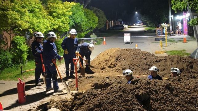 Gasoducto perforado en zona norte. Personal de Litoral gas trabajó en Calvo y Sorrento