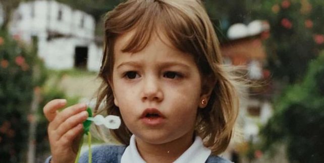 Oriana Sabatini retro: mirá cómo llegó a convertirse en una bomba sexy